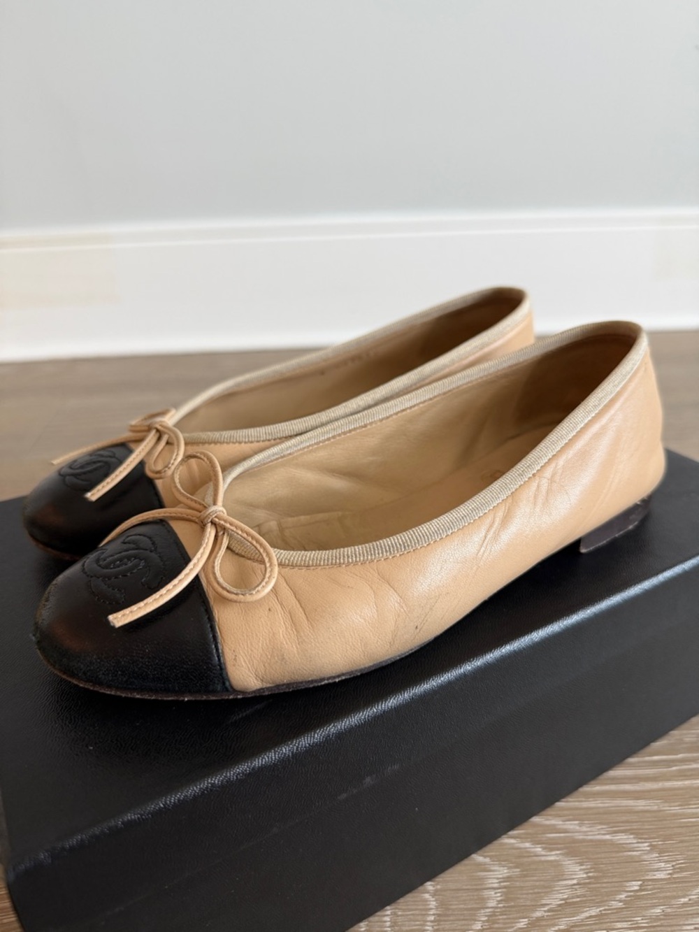 Chanel Beige and Black Ballet Flats - Picture 3 of 10